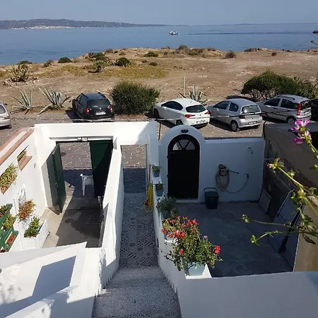 Fronte Mare Ca' U Cappun Casa vacanze Calasetta